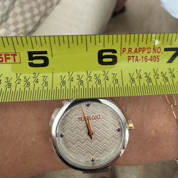 NWT MISSONI M1 Watch with Silver Dial, Gold Accents and Sapphire Detail - Picture 13 of 13